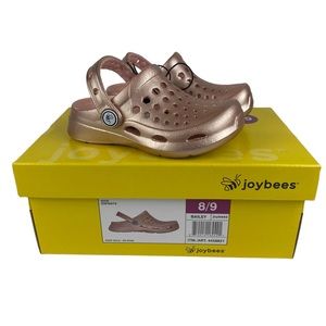NWT joybees Kids Bailey Rose Gold Sandals - Size 8/9